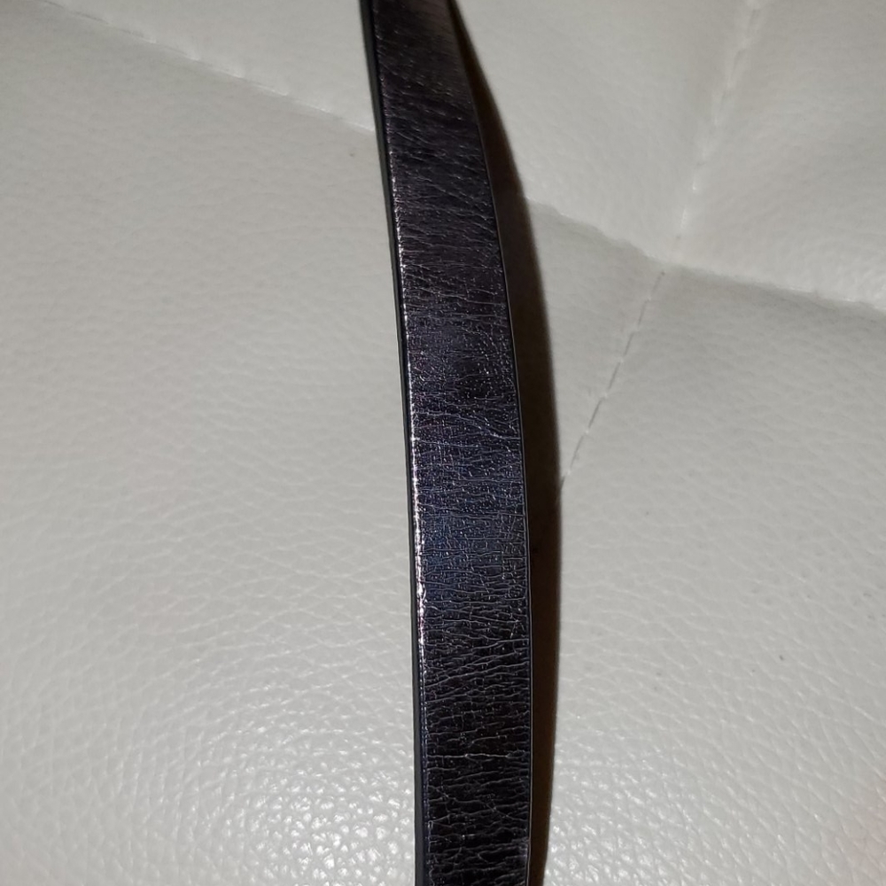 MK Pouch - Picture 4 of 7